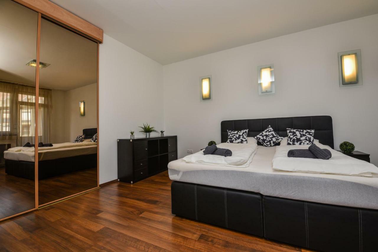 Castle Apartment With Panoramic Balcony Budapest Exterior foto