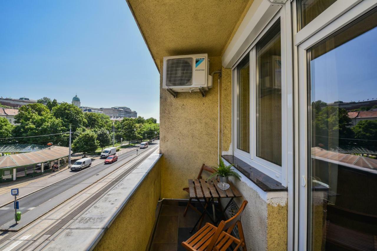 Castle Apartment With Panoramic Balcony Budapest Exterior foto